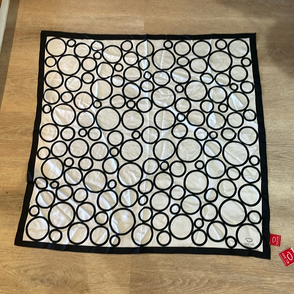 Oscar de la Renta scarf